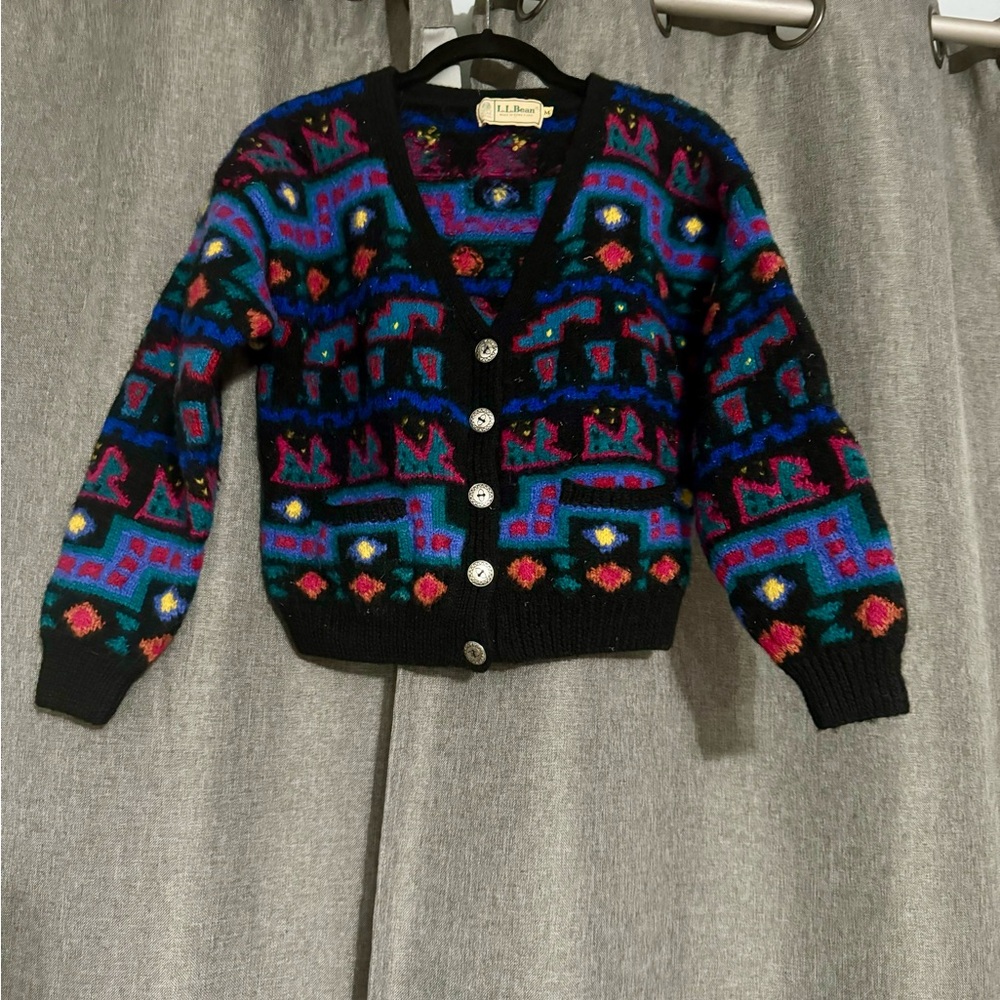 LL Bean Wool Aztec Vintage Sweater Medium Black Colorful Button Down Cardigan
